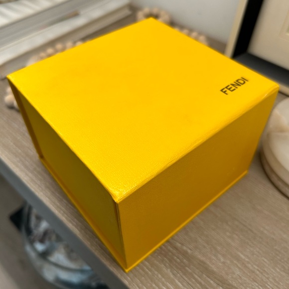 FENDI BANGLE - Picture 6 of 9